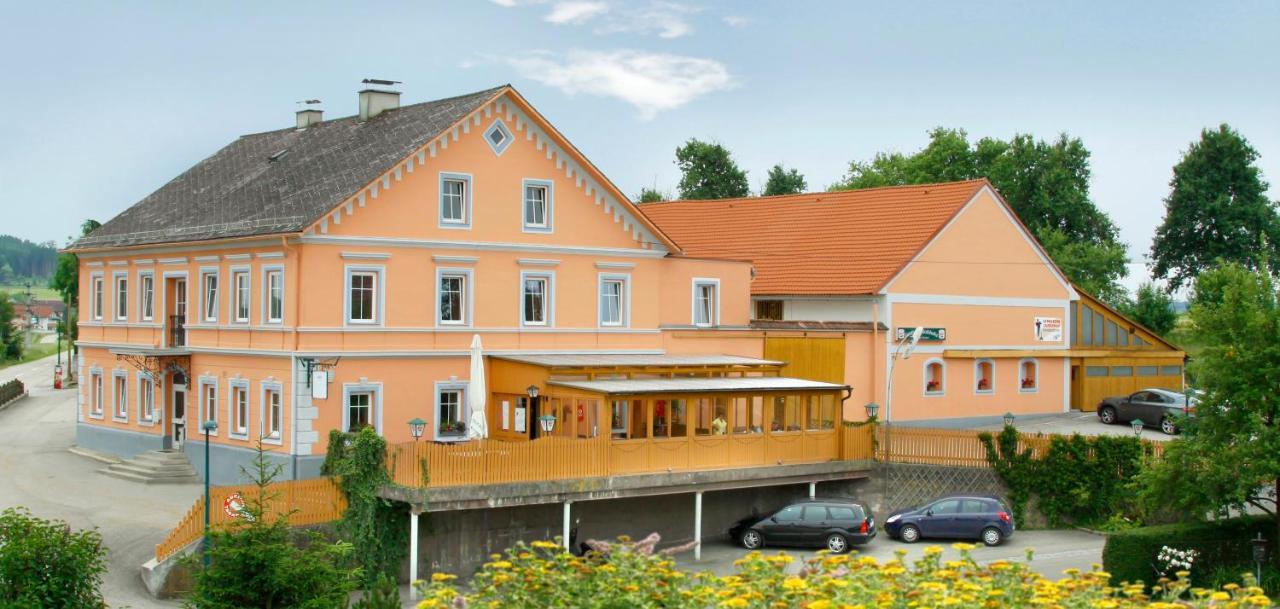Gasthaus Kloibhofer Neukirchen bei Lambach Экстерьер фото